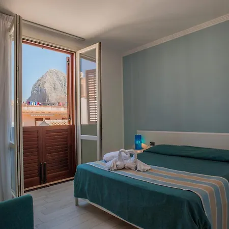 Accussi Rooms 2*