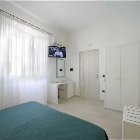 Guest house Accussi Rooms