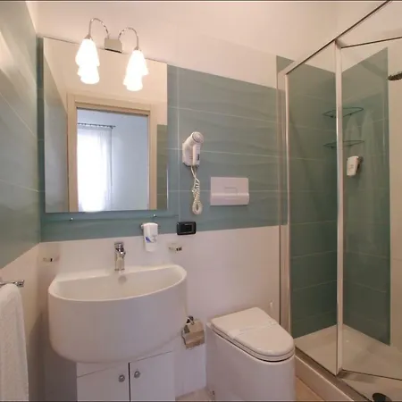 Accussi Rooms 2*